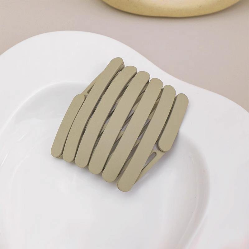 Foldable Hair Band - Compact & Stylish.