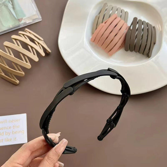 Foldable Hair Band - Compact & Stylish.